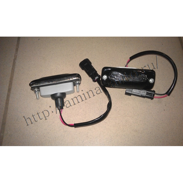 Фонарь подсветки номера и ступенек (Higer) 77*30